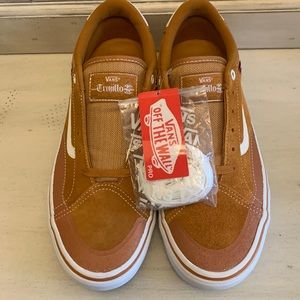 Vans Trujillo pro skate shoe orange suede size 9🛹